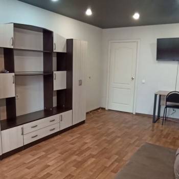 Сдается 1-комнатная квартира, 44 м²