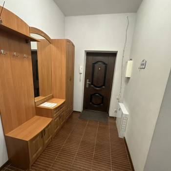 Сдается 2-х комнатная квартира, 67,1 м²