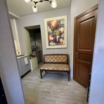 Продается 1-комнатная квартира, 40 м²