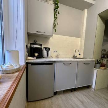 Продается 1-комнатная квартира, 40 м²