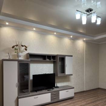 Сдается 1-комнатная квартира, 48 м²