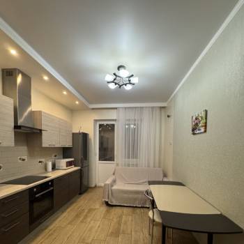 Сдается 1-комнатная квартира, 48 м²