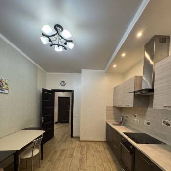 Сдается 1-комнатная квартира, 48 м²
