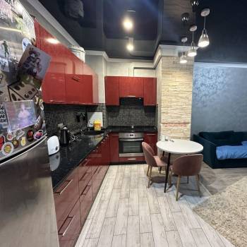 Продается 1-комнатная квартира, 32 м²