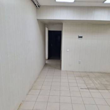 Сдается Нежилое помещение, 160 м²