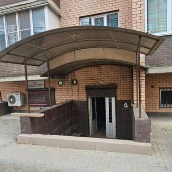 Сдается Нежилое помещение, 98 м²