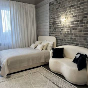 Сдается 1-комнатная квартира, 52 м²