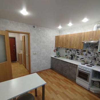 Сдается 1-комнатная квартира, 38,2 м²