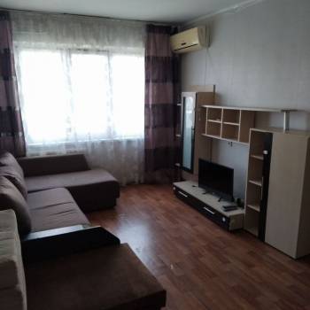 Сдается 1-комнатная квартира, 39 м²