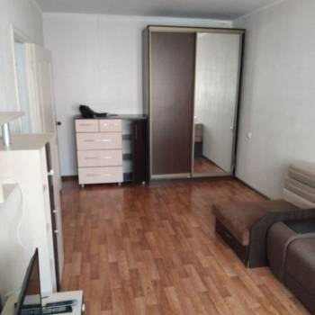 Сдается 1-комнатная квартира, 39 м²