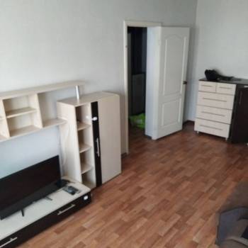 Сдается 1-комнатная квартира, 39 м²