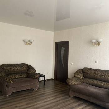 Сдается 2-х комнатная квартира, 73 м²