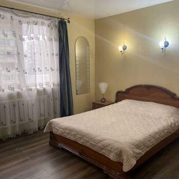 Сдается 2-х комнатная квартира, 73 м²