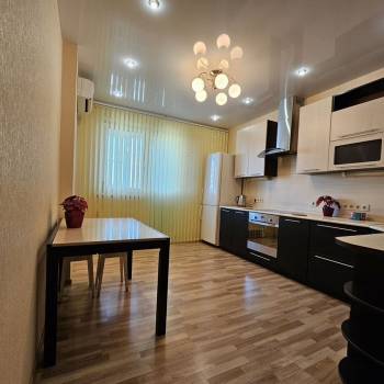 Сдается 1-комнатная квартира, 47 м²