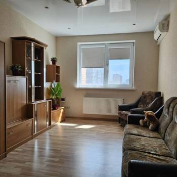 Сдается 1-комнатная квартира, 47 м²