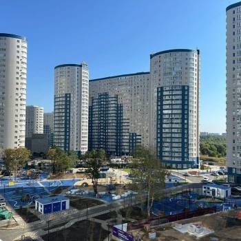 Продается 1-комнатная квартира, 38 м²