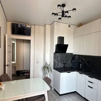 Продается 2-х комнатная квартира, 53 м²