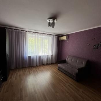 Сдается 1-комнатная квартира, 38 м²