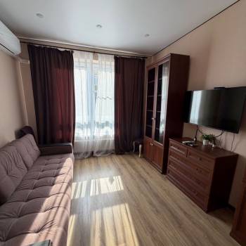 Сдается 1-комнатная квартира, 36,6 м²