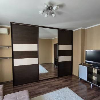 Сдается 1-комнатная квартира, 45,9 м²