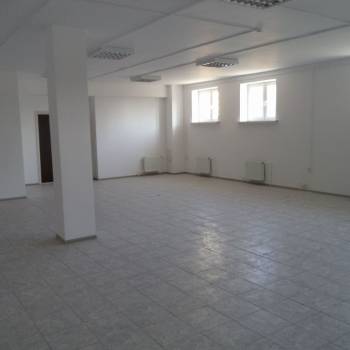 Сдается Нежилое помещение, 118 м²