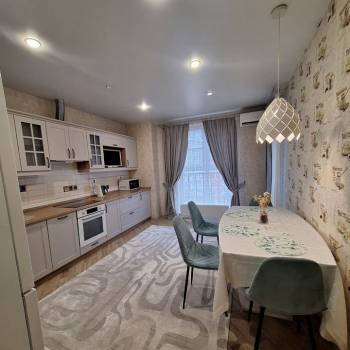 Сдается Многокомнатная квартира, 97 м²