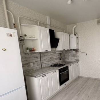 Сдается 1-комнатная квартира, 36 м²