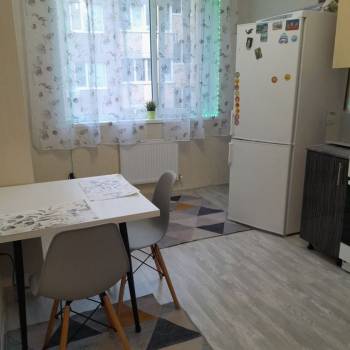 Сдается 1-комнатная квартира, 32 м²