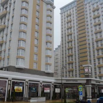 Сдается 1-комнатная квартира, 40 м²
