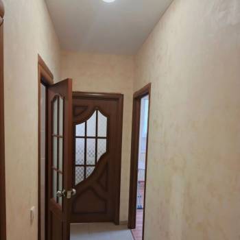 Сдается 1-комнатная квартира, 64 м²
