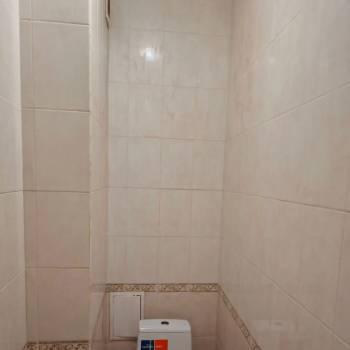 Сдается 1-комнатная квартира, 64 м²