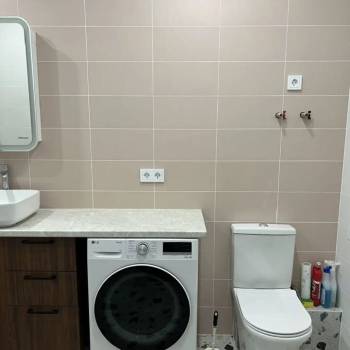 Сдается 2-х комнатная квартира, 74 м²