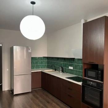Сдается 2-х комнатная квартира, 74 м²