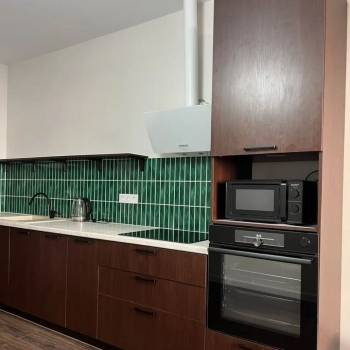 Сдается 2-х комнатная квартира, 74 м²