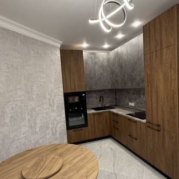 Продается 1-комнатная квартира, 36,8 м²