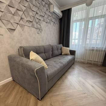 Продается 1-комнатная квартира, 36,8 м²