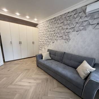 Продается 1-комнатная квартира, 36,8 м²