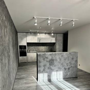 Продается 1-комнатная квартира, 61,4 м²