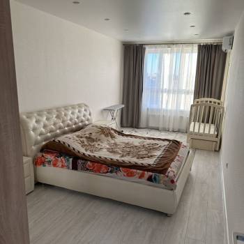 Сдается Многокомнатная квартира, 98 м²