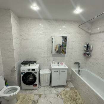 Сдается Многокомнатная квартира, 98 м²