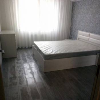 Сдается Многокомнатная квартира, 90 м²