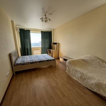 Сдается 1-комнатная квартира, 45 м²