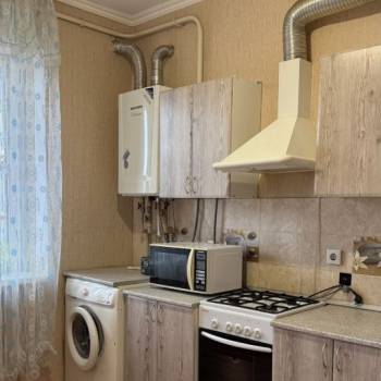 Сдается 1-комнатная квартира, 38 м²