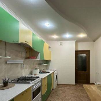 Сдается 2-х комнатная квартира, 74 м²