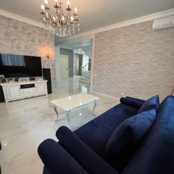 Продается Дом, 360 м²