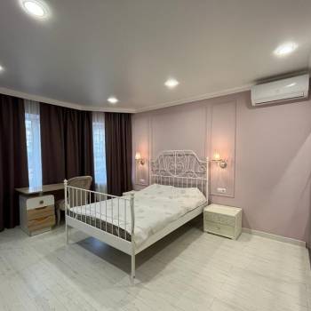 Продается Дом, 360 м²