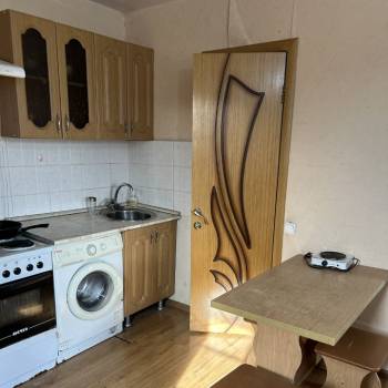 Сдается 1-комнатная квартира, 37 м²