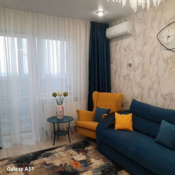 Продается 1-комнатная квартира, 40 м²