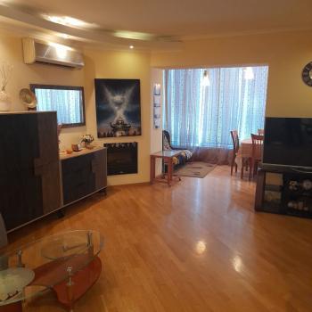 Сдается 2-х комнатная квартира, 75 м²