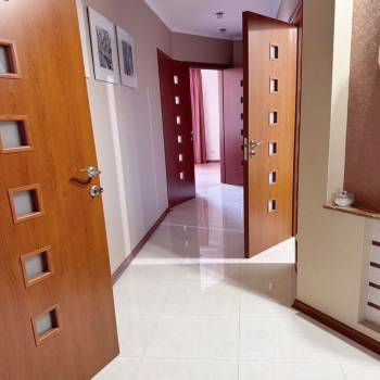 Продается Многокомнатная квартира, 138 м²